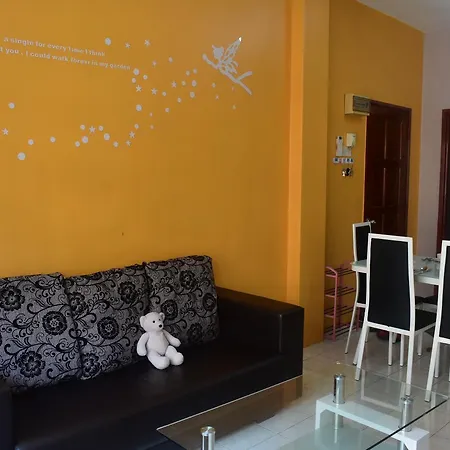 Kelly Cozy Cottage Kampar Exterior photo