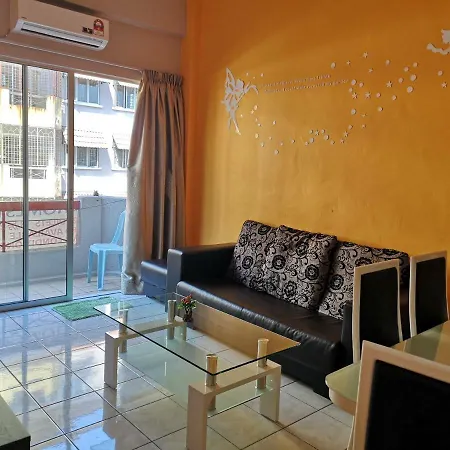 Kelly Cozy Cottage Kampar Exterior photo